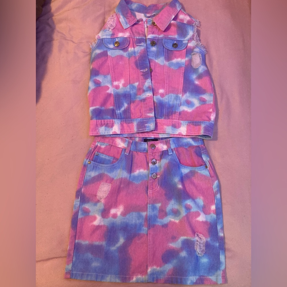 Two Piece Jean Skirt & Vest for Trendy Teens